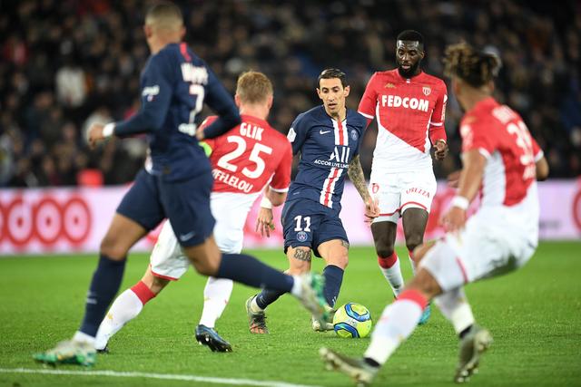 全市场：意甲多家俱乐部有意齐尔克泽，曼联尚未批准其离队（全市场：齐尔克泽获多支意甲球队青睐，曼联暂未批准放行）