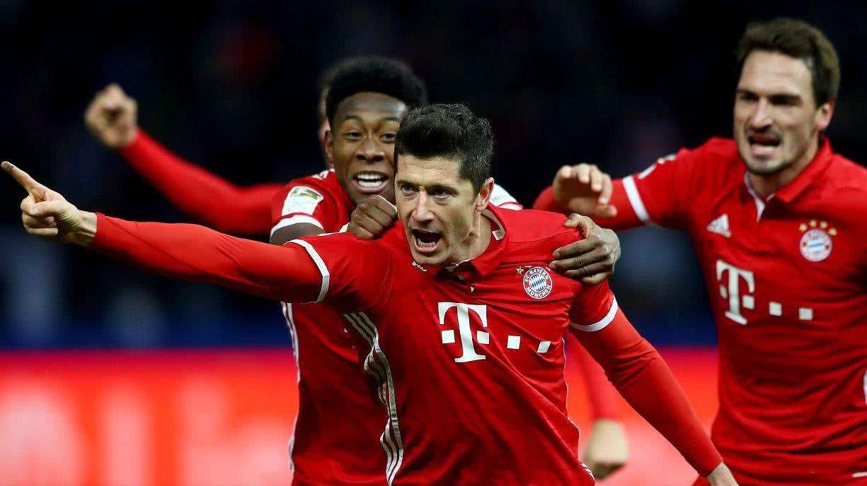 皇马电视台吐槽当值主裁：判罚由内格雷拉制造（皇马电视台质疑当值主裁：判罚被内格雷拉操控）