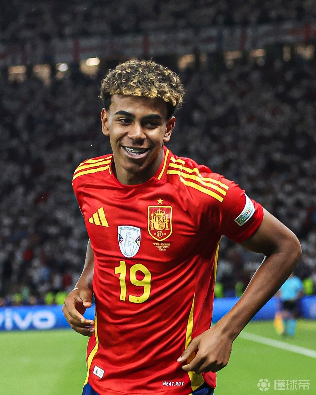 皮克：从纸面上看，法国是明年世界杯上最好的球队（皮克：论纸面实力，法国堪称明年世界杯最强队）