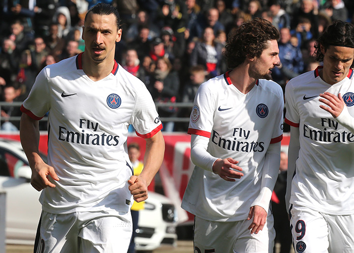 2-2战平切尔西，卡拉巴赫首次在欧战对阵英格兰球队拿分（与切尔西2-2战平，卡拉巴赫欧战对英格兰队首获积分）